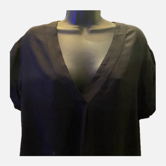 🆕Gap Womens Solid Color Casual Short Sleeve V Neck Dress Loose Fit Summer - Picture 4 of 8